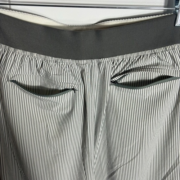Athleta Brooklyn Textured Ankle Pant White Stripe, Size 18 - Picture 10 of 14